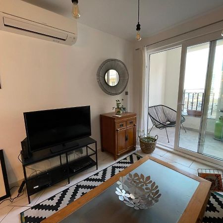 Spacious Seaview Sliema Apt, Steps From Valletta Ferry Dış mekan fotoğraf