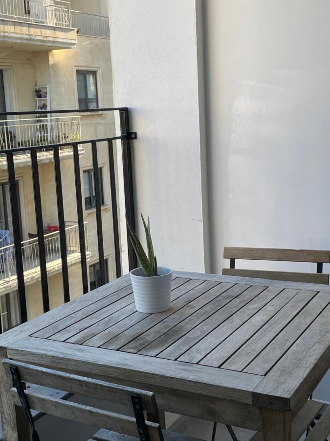 Spacious Seaview Sliema Apt, Steps From Valletta Ferry Dış mekan fotoğraf