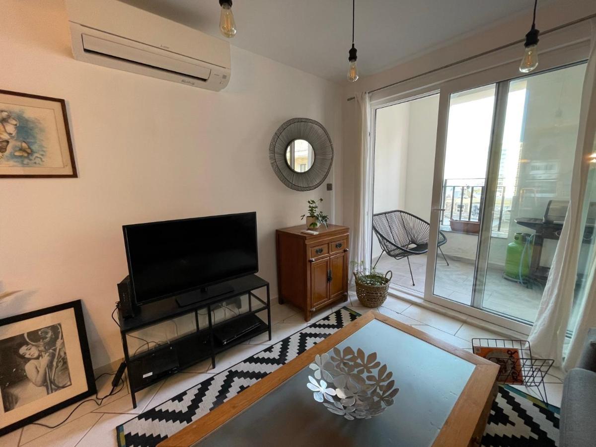 Spacious Seaview Sliema Apt, Steps From Valletta Ferry Dış mekan fotoğraf