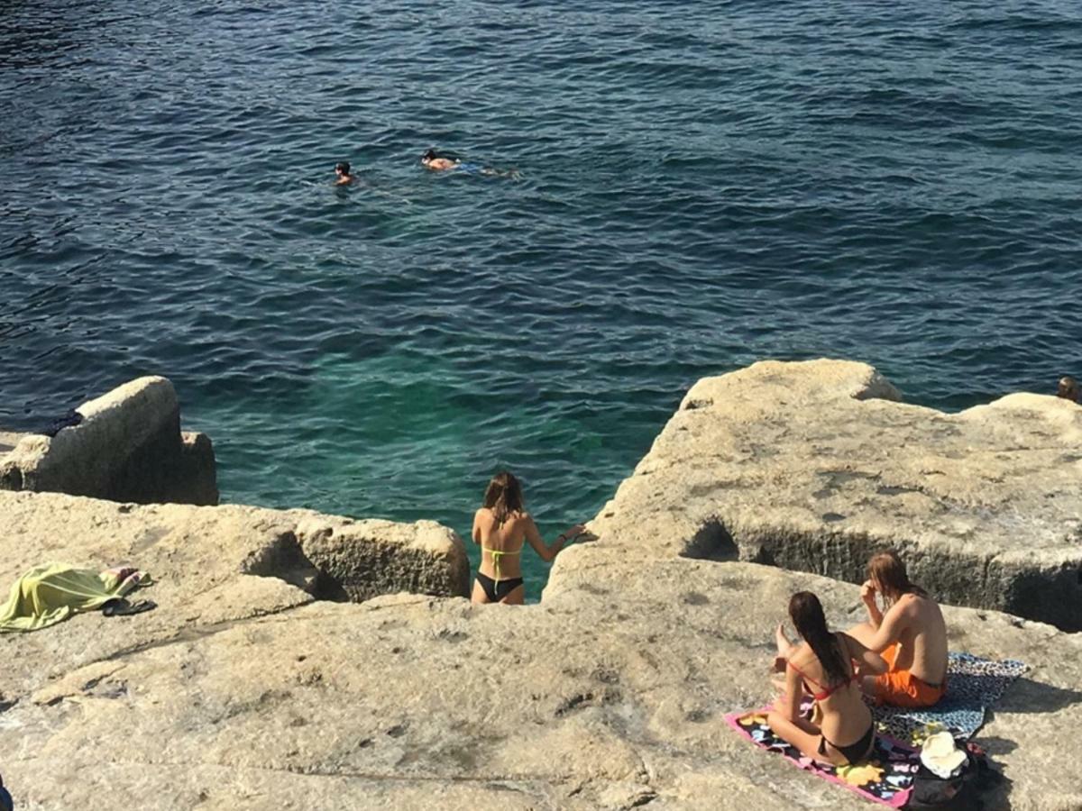 Spacious Seaview Sliema Apt, Steps From Valletta Ferry Dış mekan fotoğraf